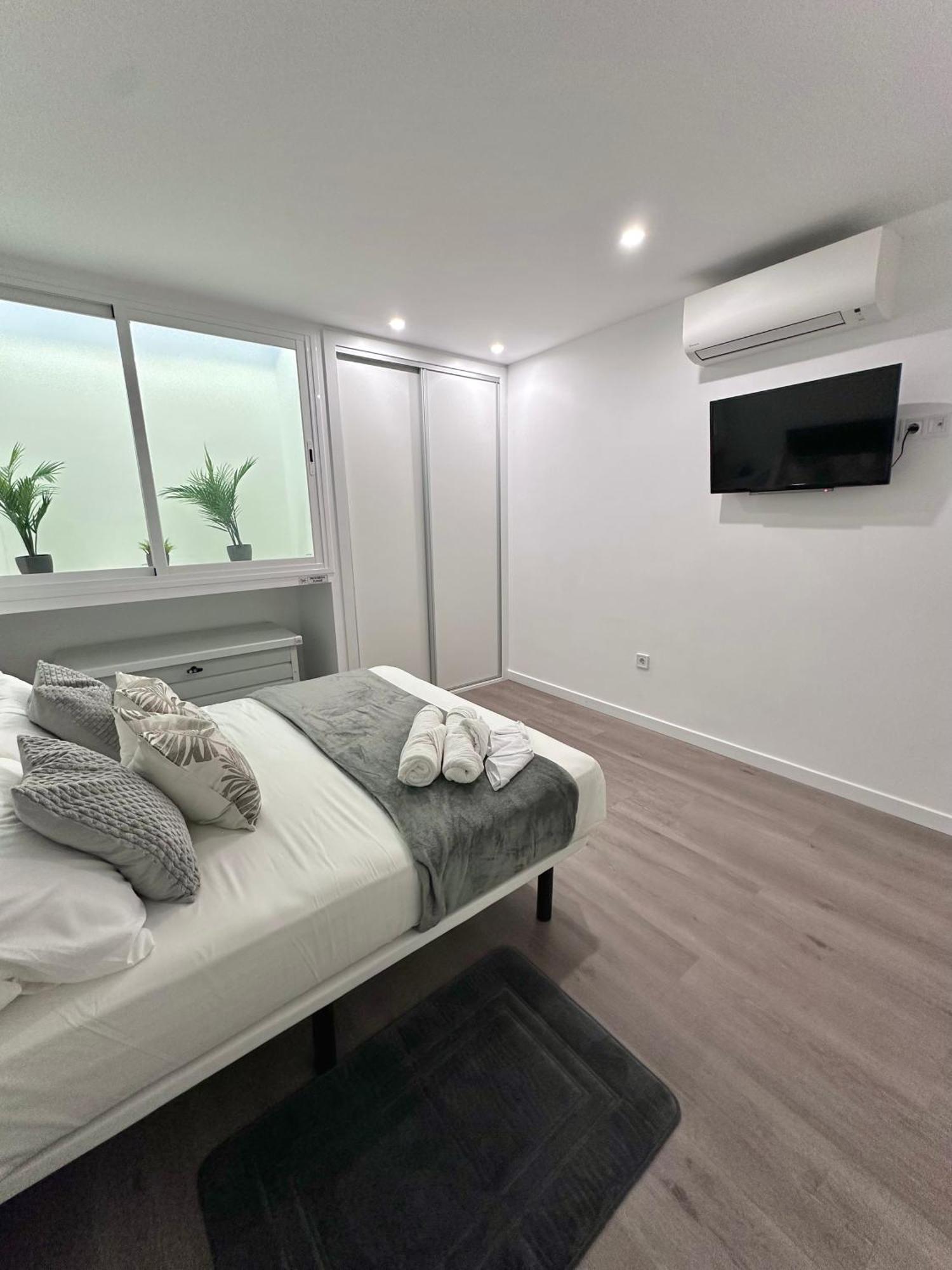 Loft Moderno En Madrid Apartment Exterior foto