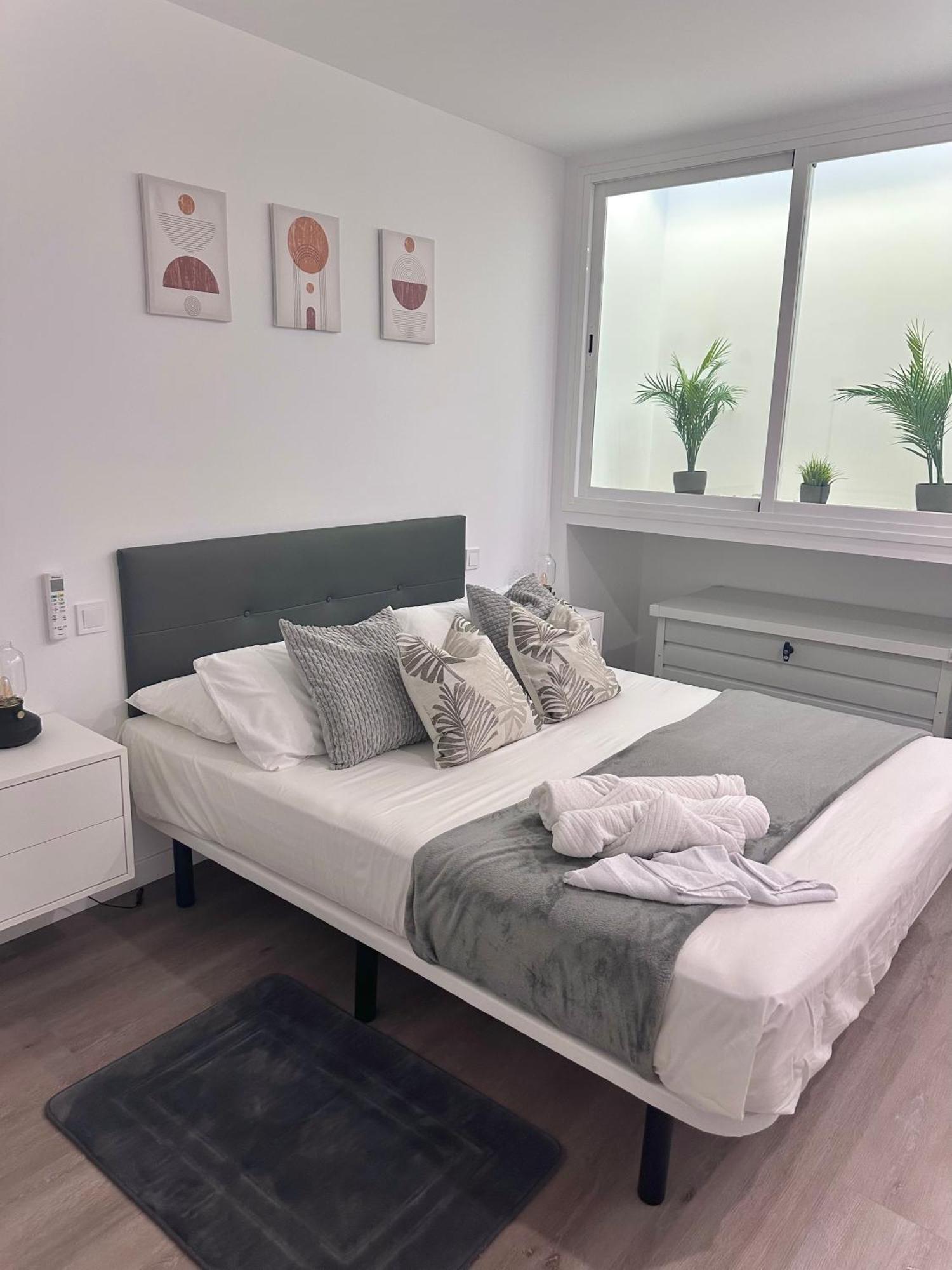 Loft Moderno En Madrid Apartment Exterior foto